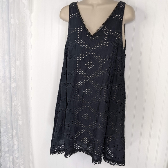 ANTHROPOLOGIE Maeve Black Eyelet Lace Swing Dress Sz S - Picture 5 of 16